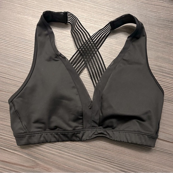Victoria Secret Sport bra (S) Black with mesh lining - Picture 1 of 5